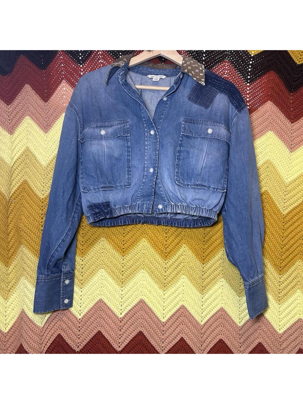 VTG American Eagle Outfitters Women's Striped Patchwork Cropped Jean Jacket Sz S